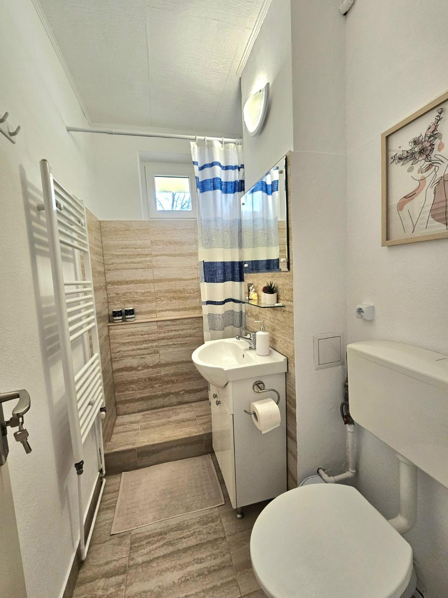 Aparthotel Sibiu Cedonia Esterno foto